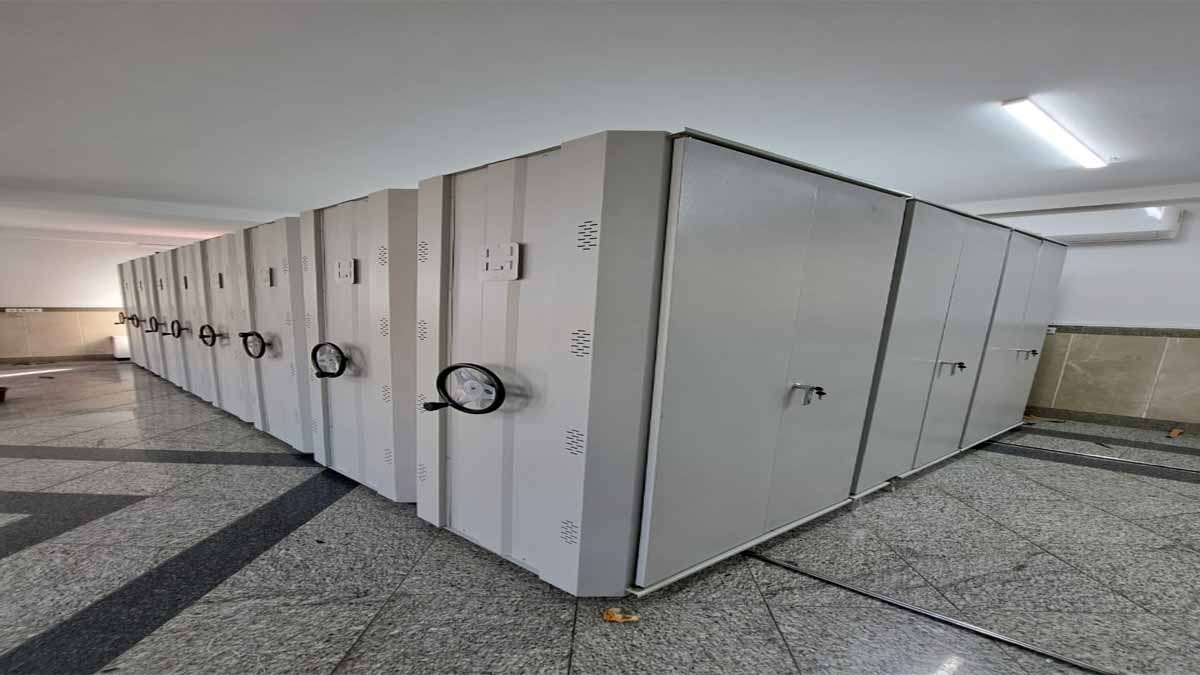 خرید قفسه بایگانی ریلی